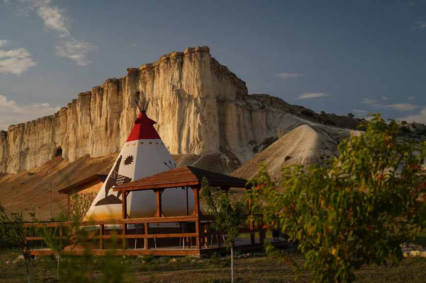 Глэмпинг Крым: Белая Скала